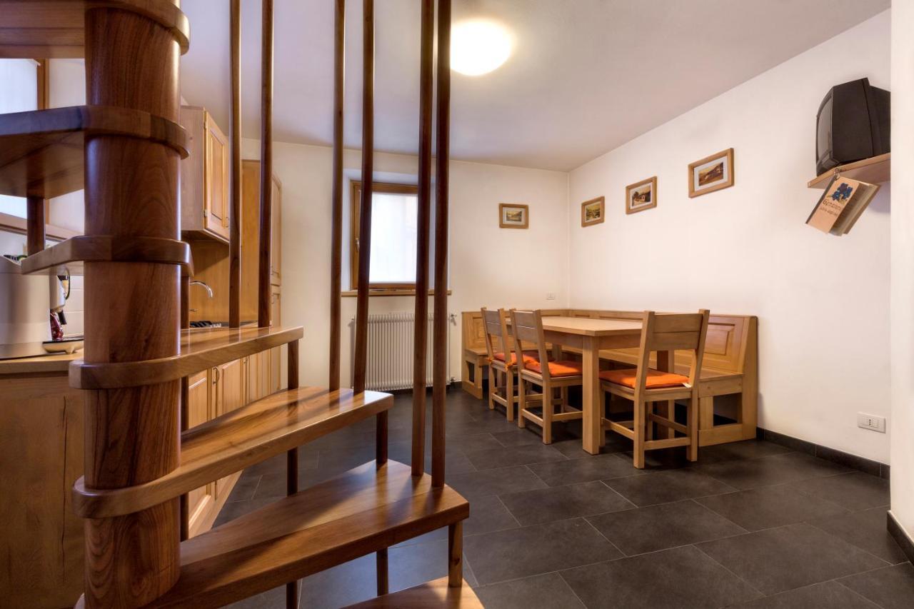 Albergo Diffuso Sutrio Zoncolan エクステリア 写真